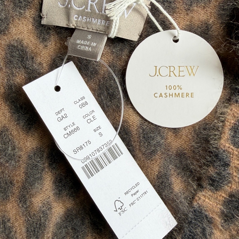 J.Crew 100% Cashmere Leopard Print Cardigan NWT | Size Small - Picture 4 of 5